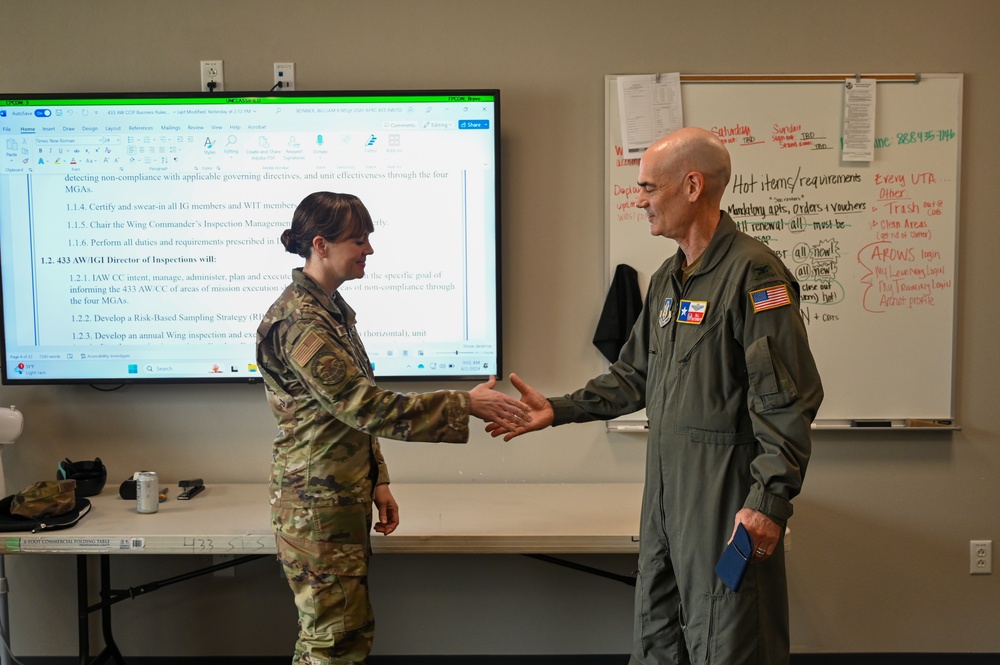 433rd Wing Commander’s Farewell Tour