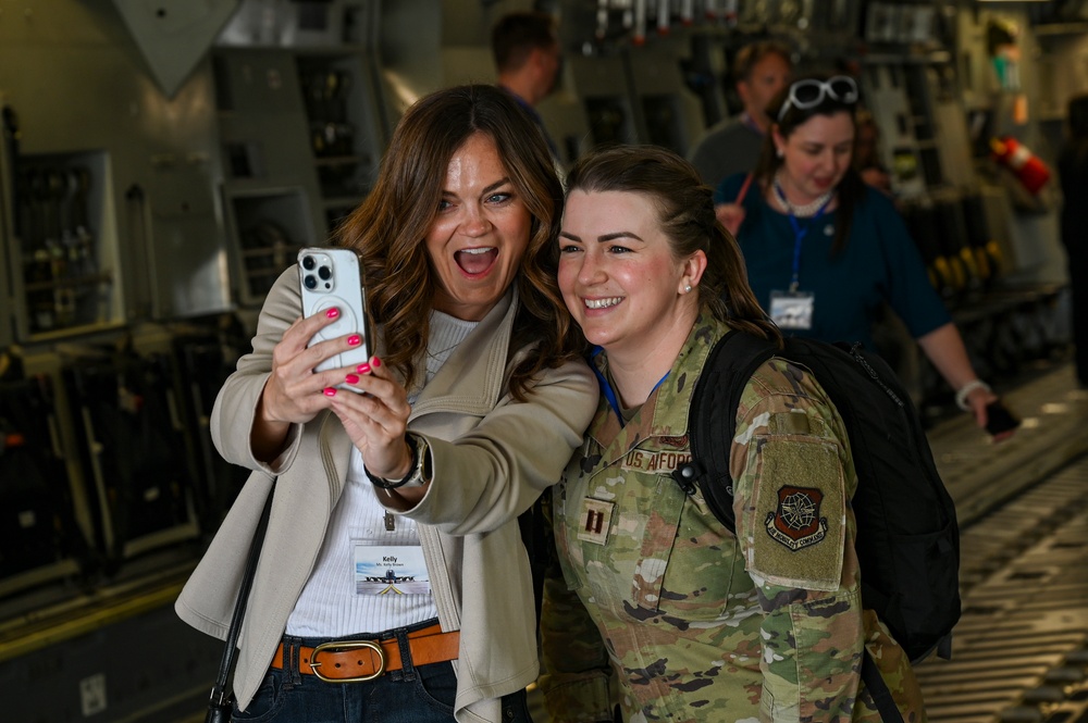 Fairchild AFB takes honorary commanders to JBER on a civic leader tour