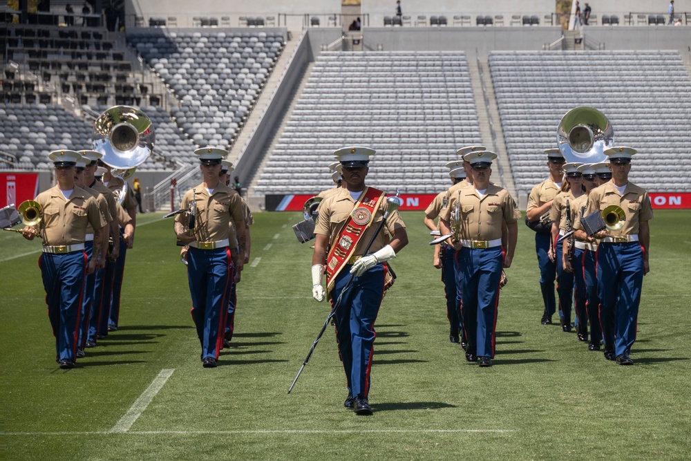 3rd MAW Commanding General attends a Major League Rugby match