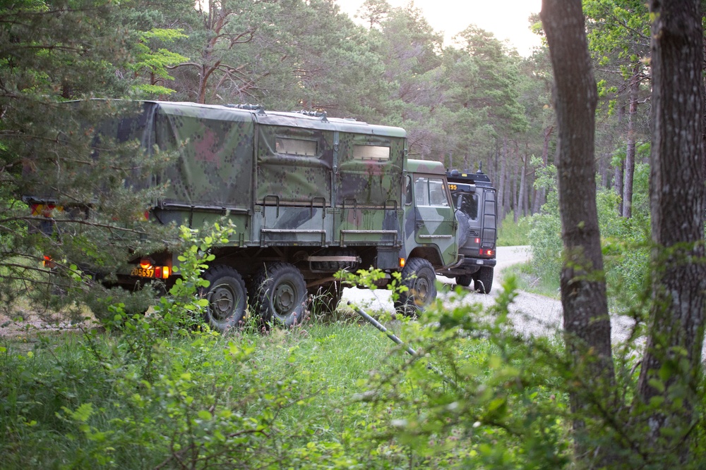 4th Reconnaissance Battalion conduct force on force exercise in Sweden