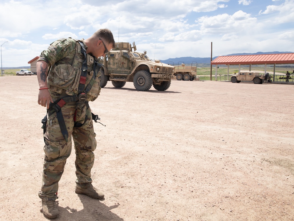 68th DSSB Host Gunnery Qualification