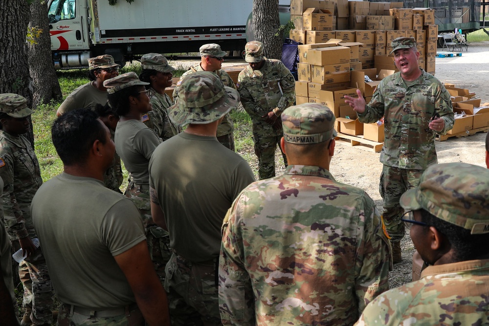 Brig. Gen. Steven Turner visits Tennessee National Guard Soldiers at Fort Cavazos