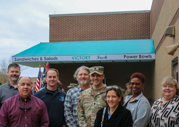 Fort Jackson hosts ribbon cutting with celebrity chef Robert Irvine for new Victory Fresh restaurant