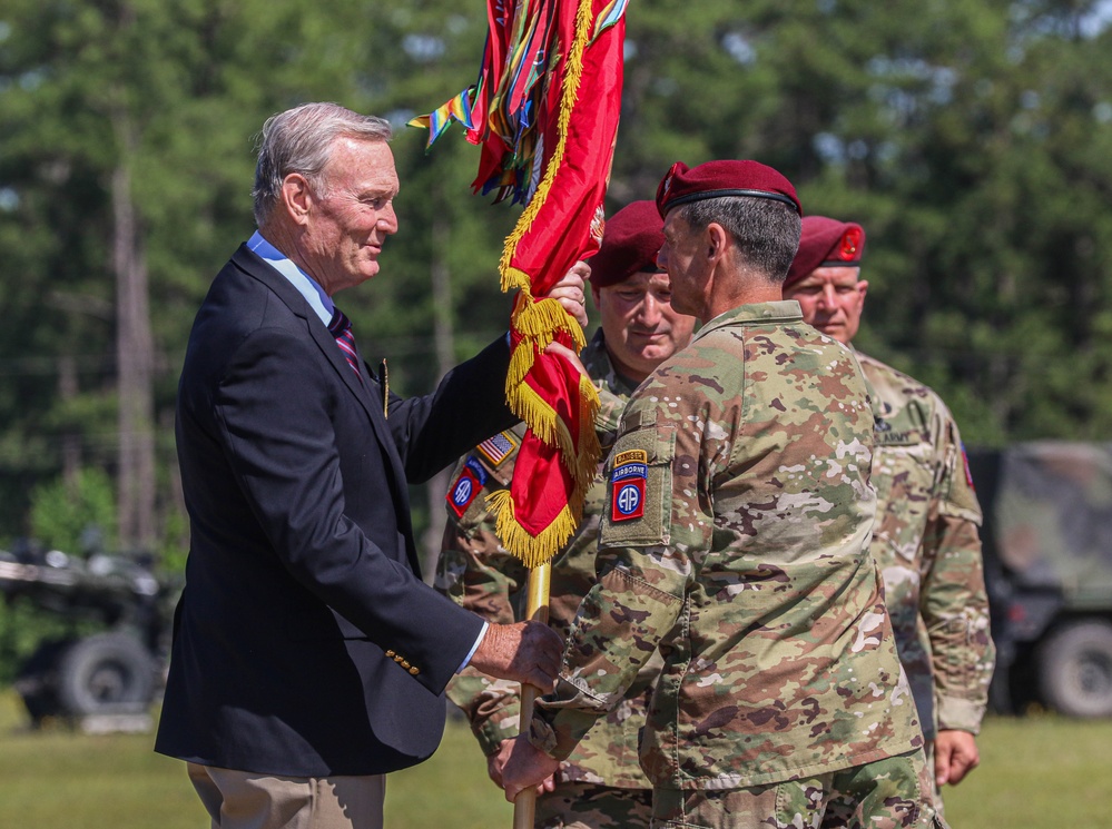 82nd DIVARTY Change of Command