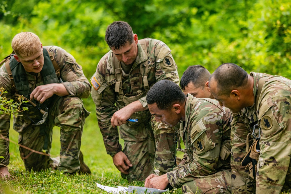 U.S. Army South takes second place at Army Futures Command Best Squad Competition