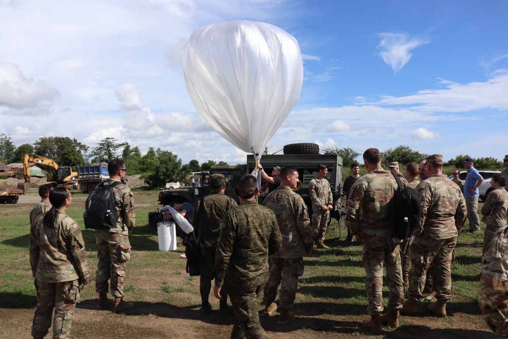 DVIDS - Images - US Army Launches High-Altitude Balloons for Exercise ...