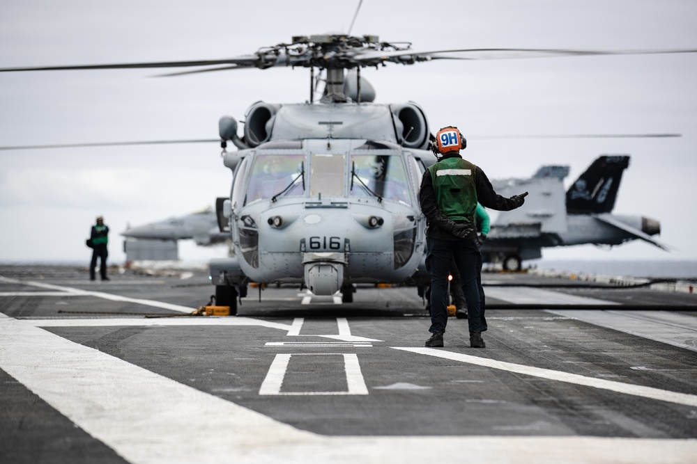 USS George Washington Sailors on the Flight Deck