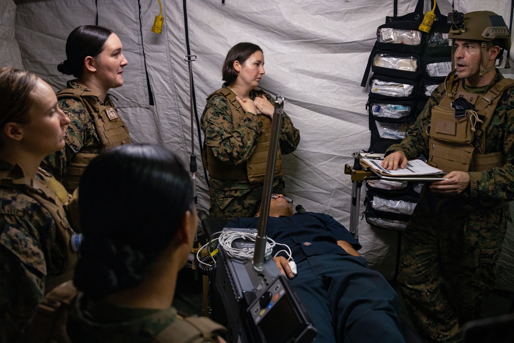 CLB-31 shock trauma platoon drills