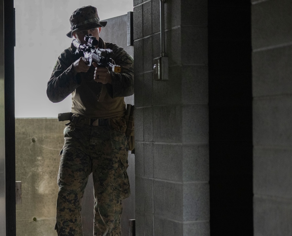 4th Marines clear the way during Fuji Viper 24.3