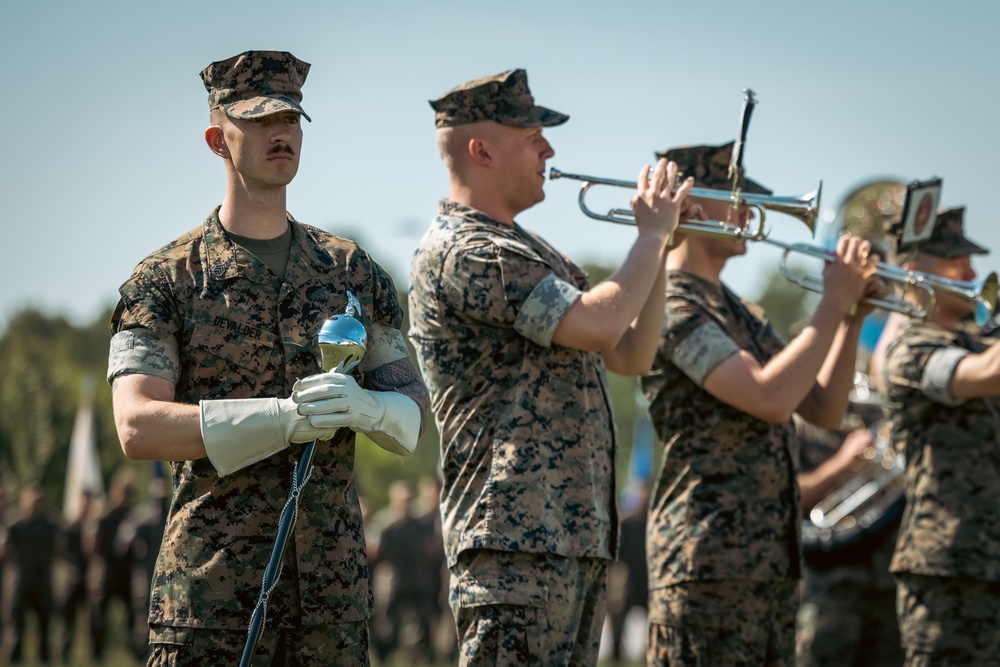 Col. McClam transfers The Basic School to incoming Col. McCarthy