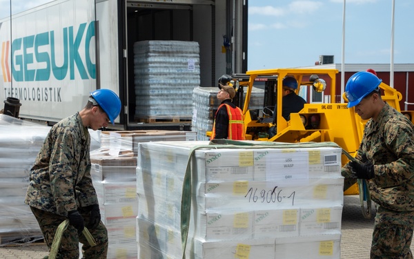 WSP ARG-24th MEU (SOC) Refuel and Resupply in Skagen, Denmark