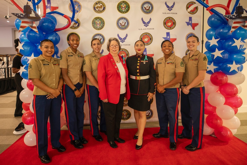 Texas Women's Veteran's Day