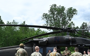 Army National Guard instructors teach Medevac 101