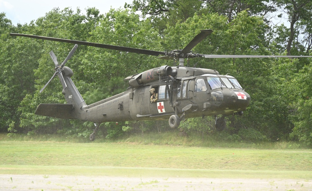 Army National Guard instructors teach Medevac 101 Army National Guard instructors teach Medevac 101