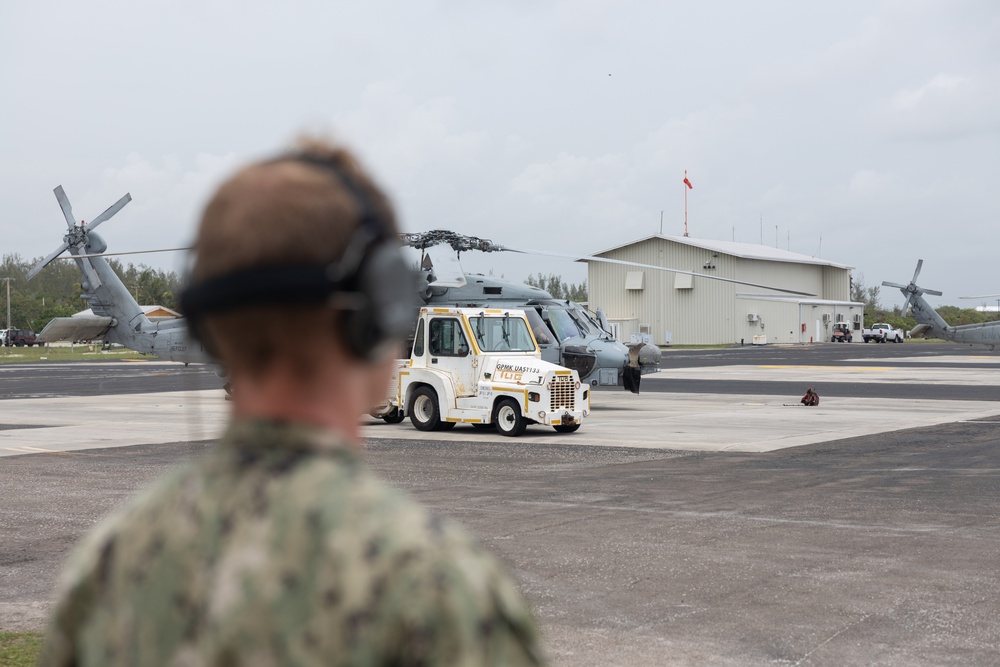 U.S. Marines with MACS-24 work alongside U.S. Navy during Distributed Aviation Operations Exercise 24