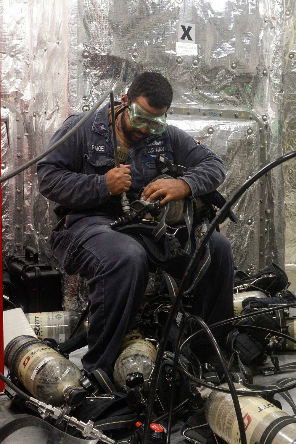 USS Tulsa (LCS 16) Gold Crew Sailor Conducts Maintenance