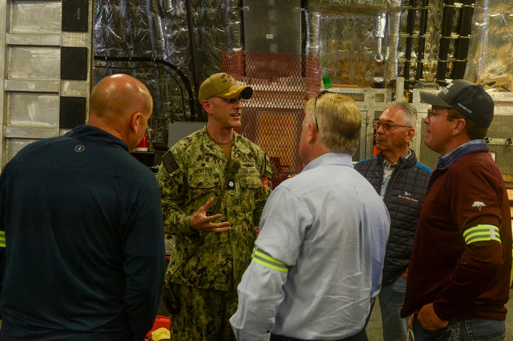 USS Tulsa (LCS 16) Gold Crew Hosts Leaders to Sea