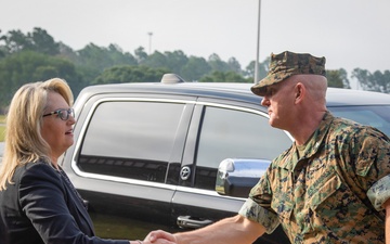 SES Deline “Dee” Reardon visits Marine Corps Logistics Base Albany