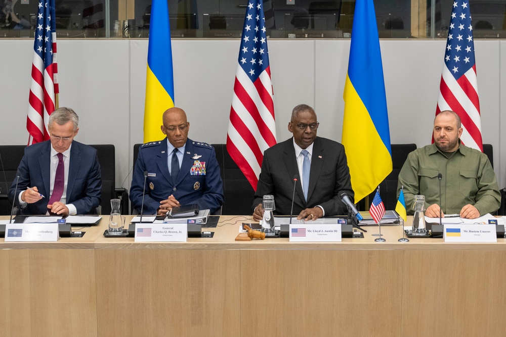 SD Hosts 23rd UDCG at NATO Headquarters