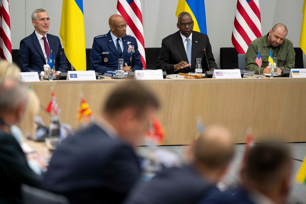 SD Hosts 23rd UDCG at NATO Headquarters