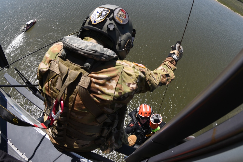 South Carolina National Guard conducts join-training with South Carolina State Fire and local emergency responders