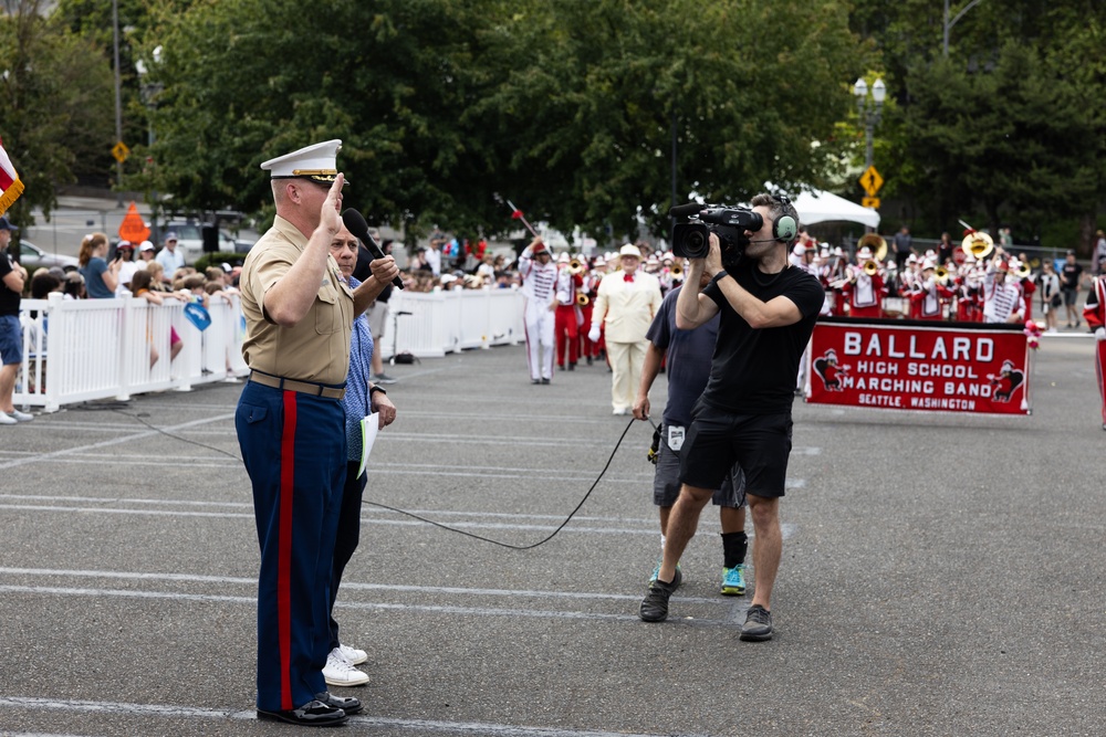 Marine Corps Poolees take Oath of Enlistment at Grand Floral Parade