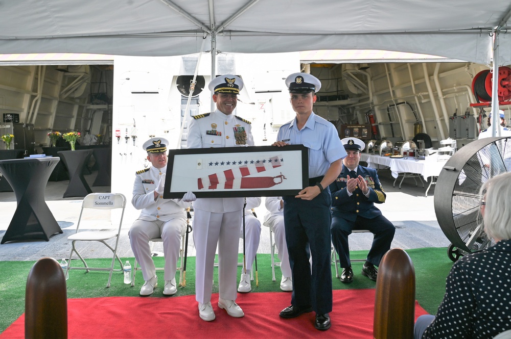 US Coast Guard Cutter Calhoun holds change-of-command ceremony