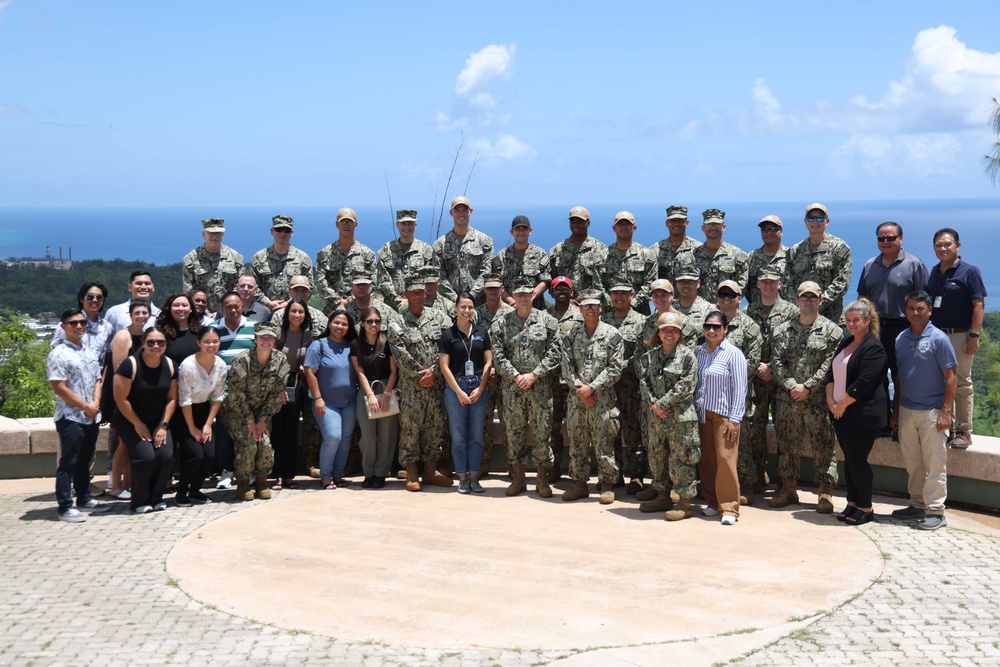 NAVFAC Pacific Commander visits NAVFAC Marianas