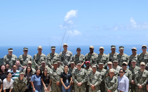 NAVFAC Pacific Commander visits NAVFAC Marianas