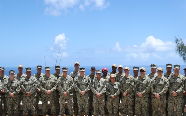 NAVFAC Pacific Commander visits NAVFAC Marianas