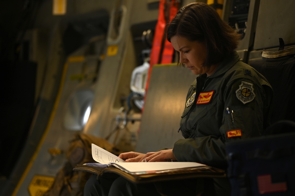 16th Airlift Squadron Commander flies Fini-Flight at Joint Base Charleston