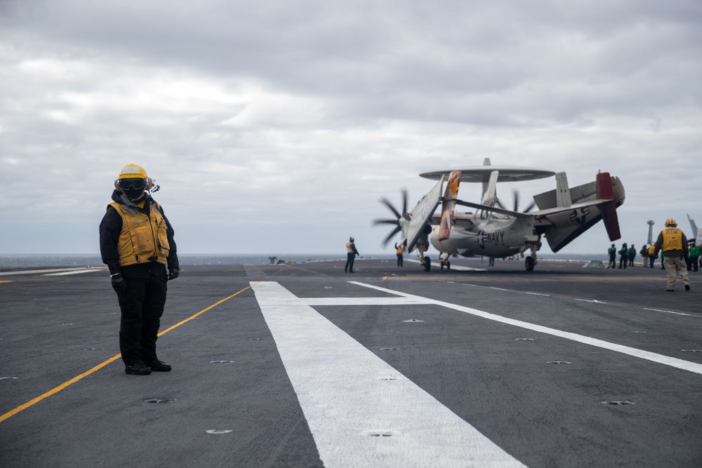 George Washington Conducts Flight Operations