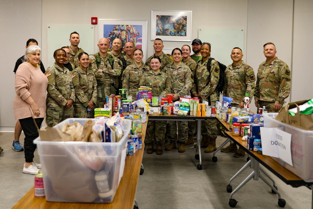 The National Guard Bureau's Jr. Enlisted Club Organize's a Food Drive