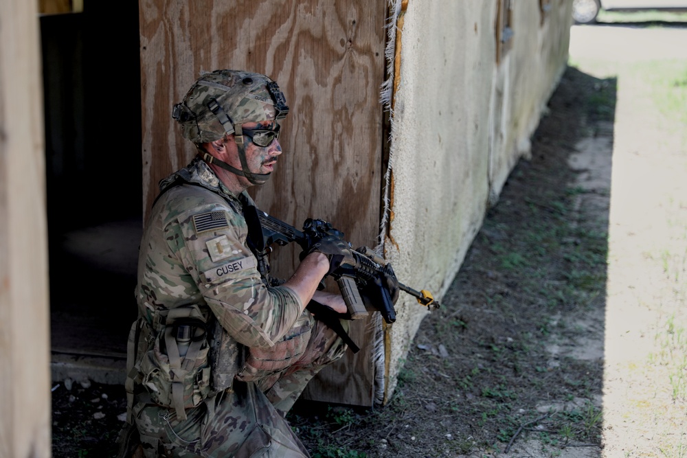 Red Arrow Leads the Way in Joint Training Exercise