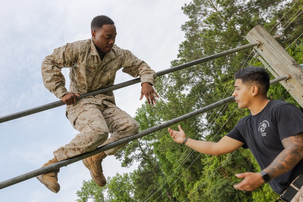 Personnel Administration School participates in an obstacle course