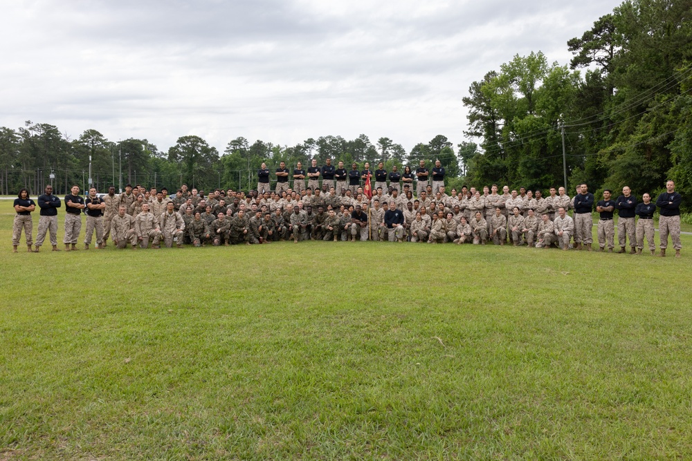 Personnel Administration School participates in an obstacle course