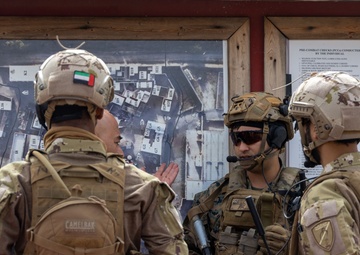 U.S. Marines, Emirati soldiers utilize infantry immersion trainer