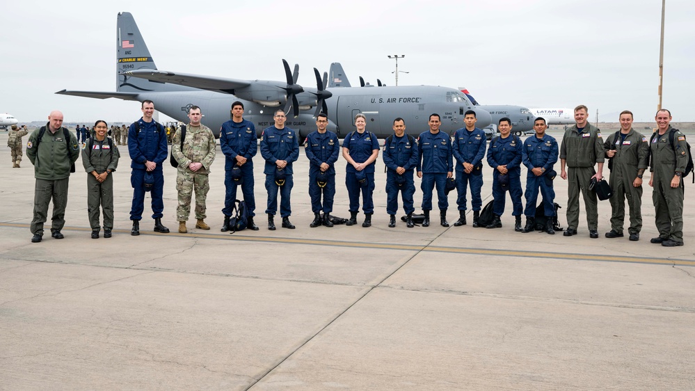 Peruvian, U.S Coast Guard IUUF training, enhances maritime security, protect marine resources