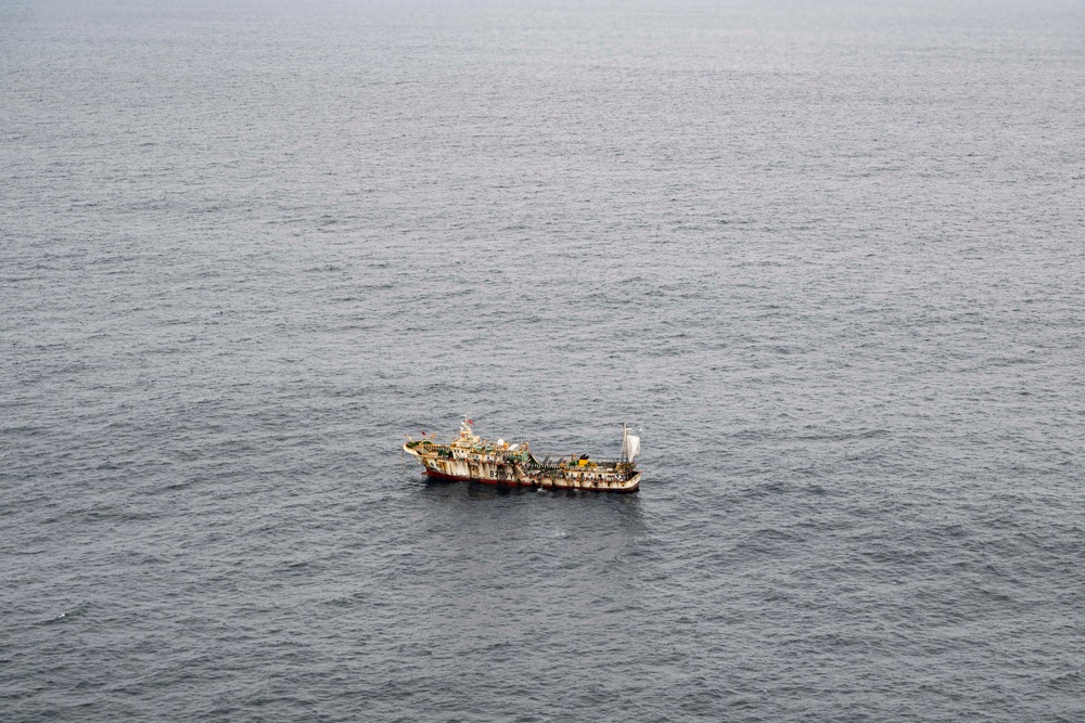 Peruvian, U.S Coast Guard IUUF training, enhances maritime security, protect marine resources