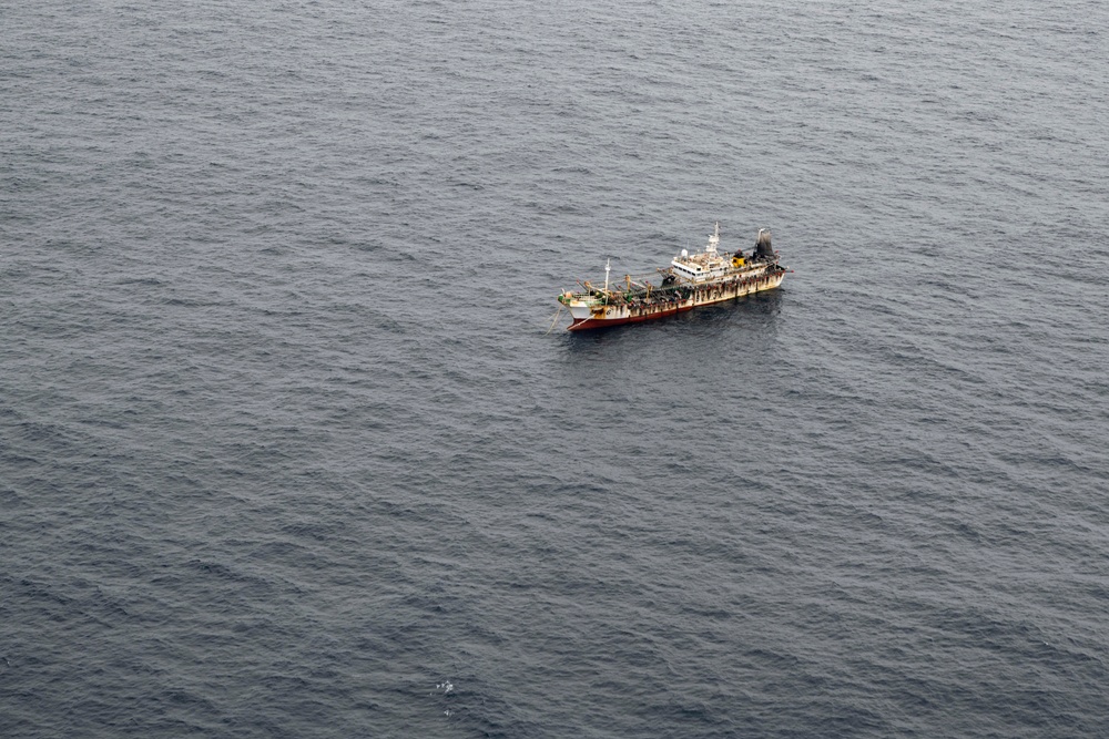 Peruvian, U.S Coast Guard IUUF training, enhances maritime security, protect marine resources