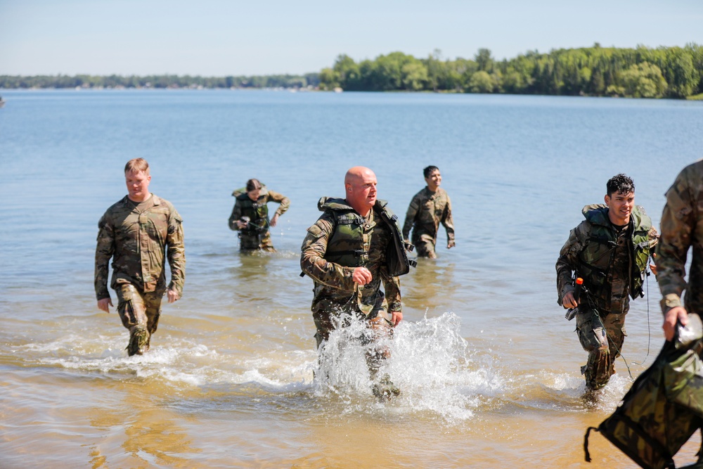 Michigan Army National Guard Soldiers participate in helocast training