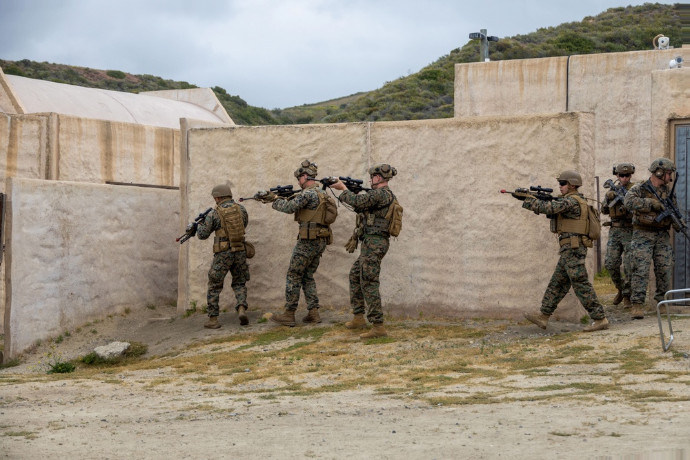 U.S. Marines, Emirati soldiers patrol infantry immersion trainer