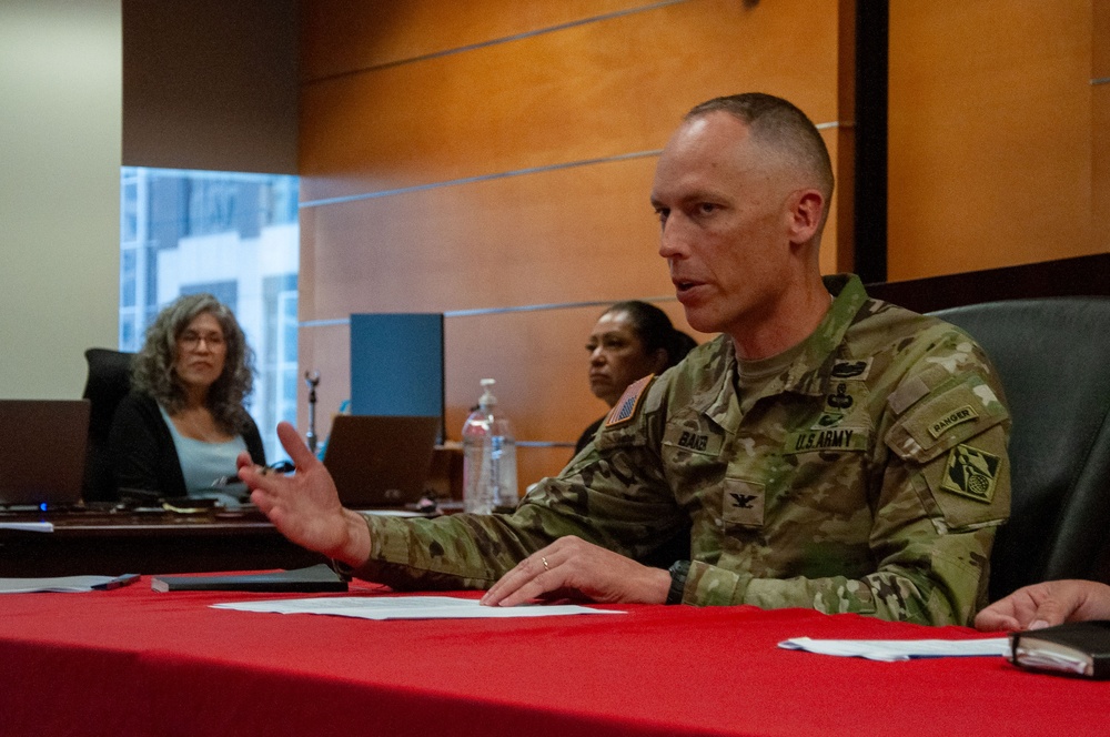 USACE LA District hosts town hall, discusses priorities, recognizes employees