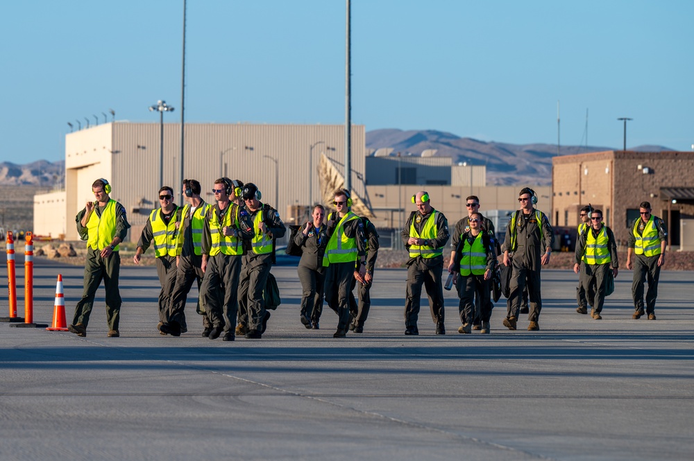 RAAF No. 2 Squadron visits Nellis Air Force Base for WSINT