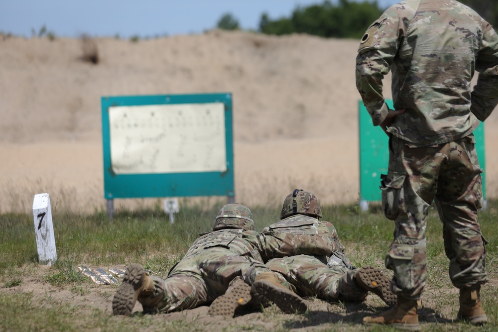 Michigan National Guard Soldiers conduct machine gun qualifications during their annual training.