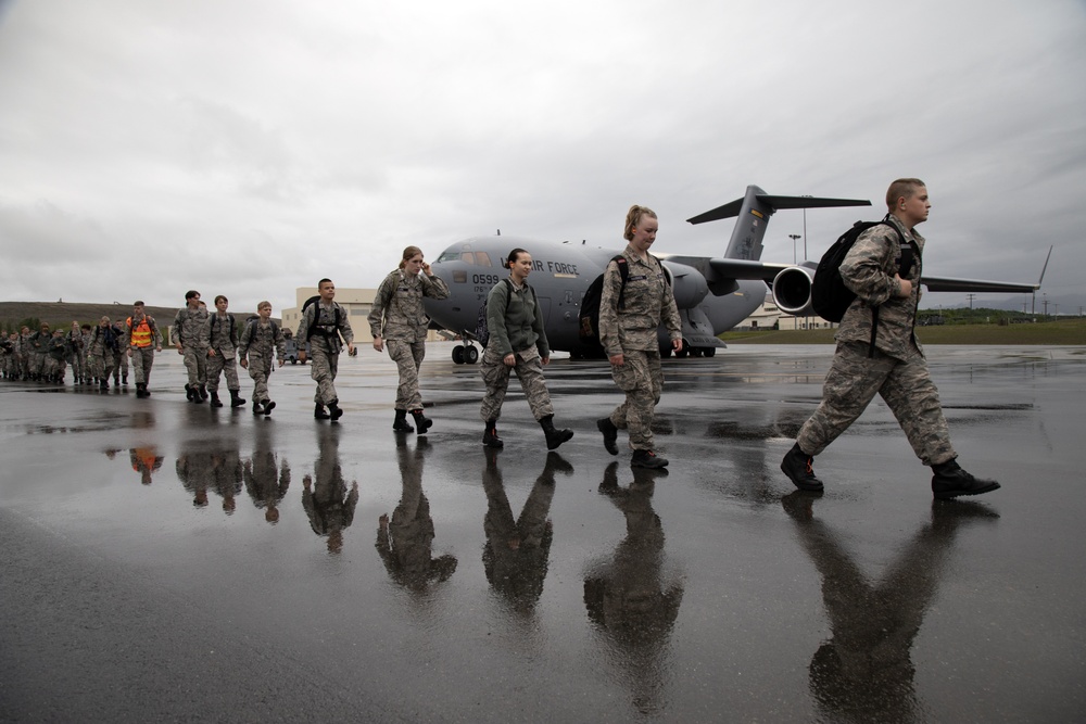 AKANG 144th Airlift Squadron hosts Alaska Wing’s Civil Air Patrol Cadets