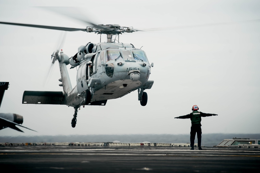 George Washington Conducts Flight Operations in the Pacific Ocean