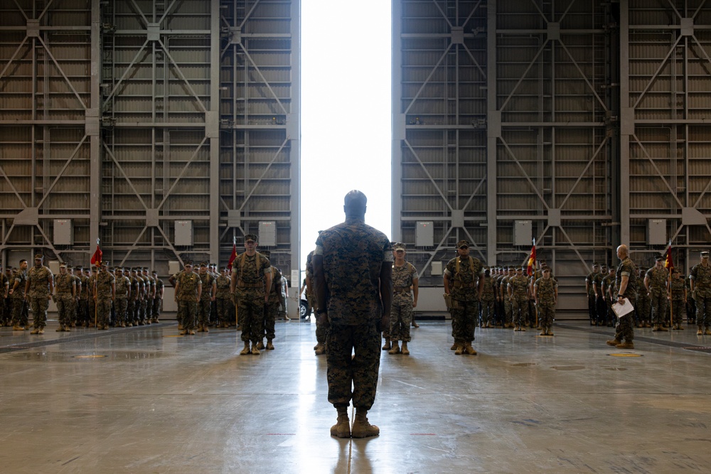 US Marines prepare for a change of command ceremony| MCIPAC CG