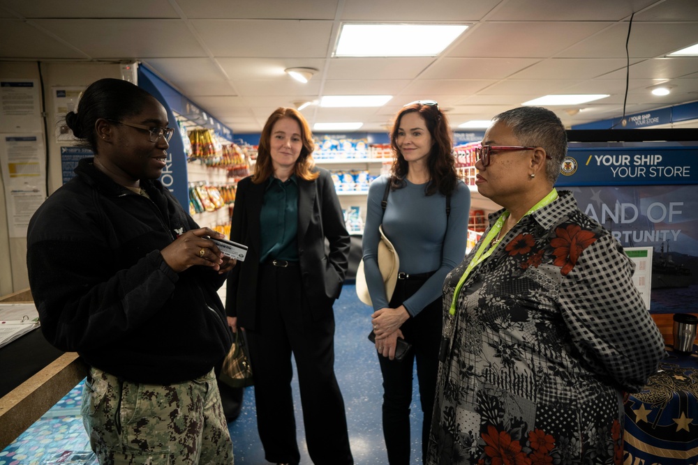 James Cook University Staff Members Tour Emory S. Land