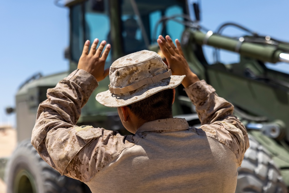 Motor transport Marines move gear for ITX 4-24